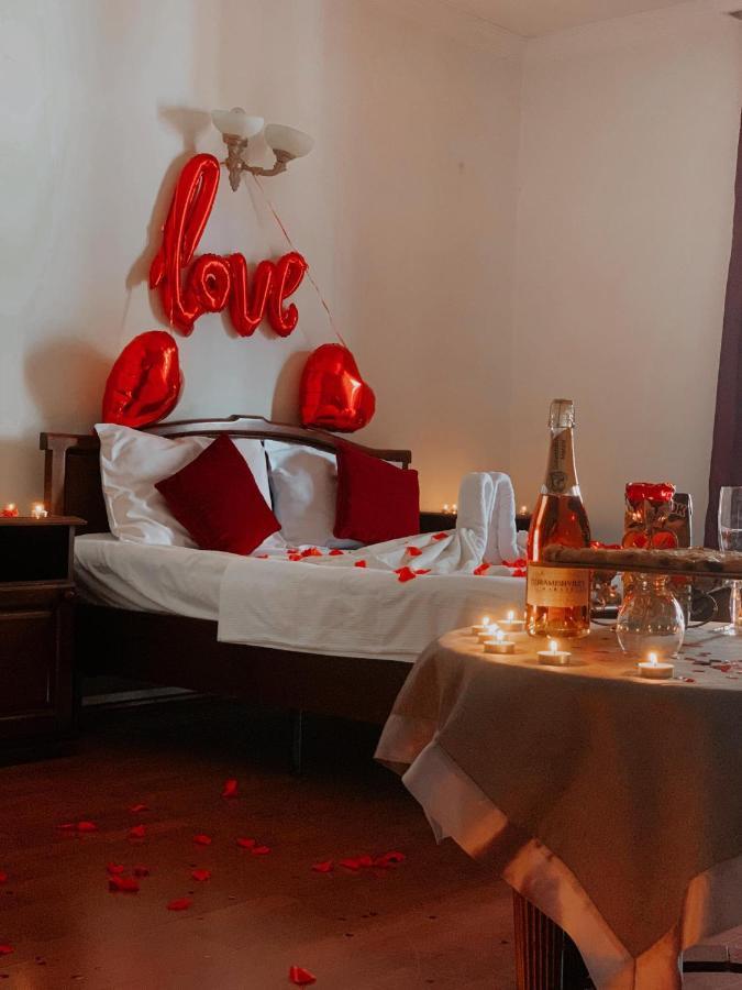 באטומי Hotel Ritsa מראה חיצוני תמונה