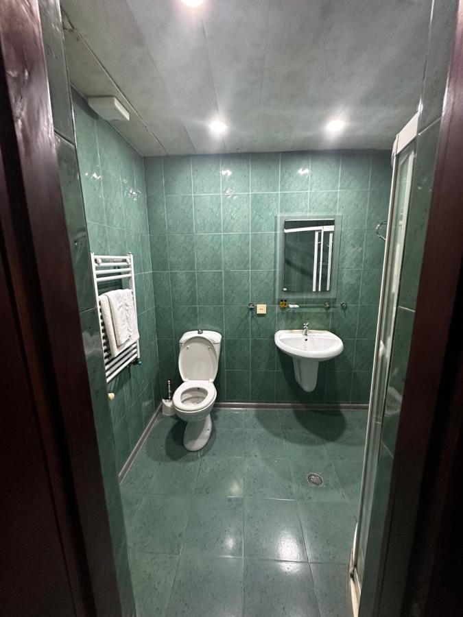באטומי Hotel Ritsa מראה חיצוני תמונה